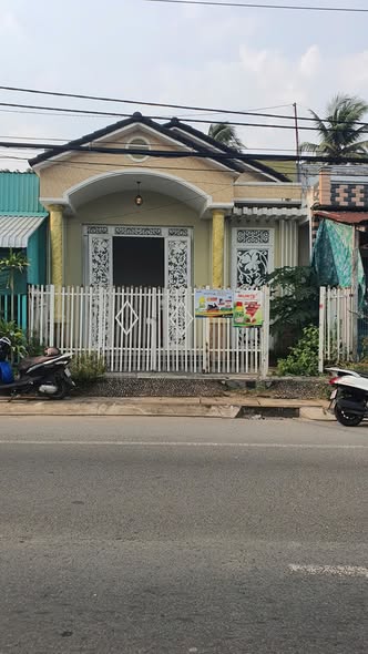 Nhà mặt tiền Quốc lộ 1A, Phụng Hiệp, 120m² giá 2 tỷ - Kinh doanh thuận lợi!