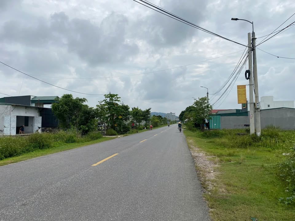 Đất nền đẹp TL517 Đông Thịnh 100m² giá 2.2 tỷ - Cơ hội đầu tư tuyệt vời!