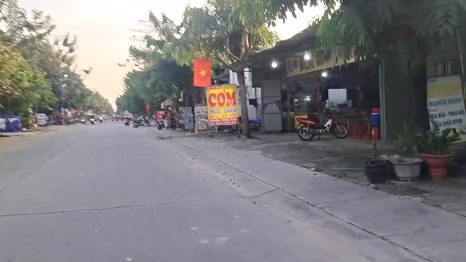 Shophouse Bến Cát 150m² giá 2.2 tỷ - Kinh doanh đắc lợi ngay mặt tiền!