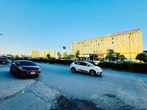 FrontHouse Tam Trinh 74m² giá 29.5 tỷ - Kinh doanh đỉnh cao, thang máy, 2 ô tô tránh!