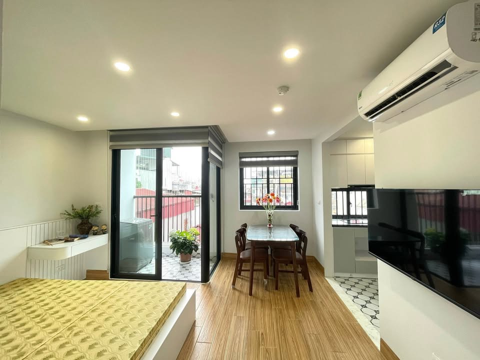 Căn hộ cho thuê tại Đống Đa 30m² - An toàn, hiện đại, chính chủ!
