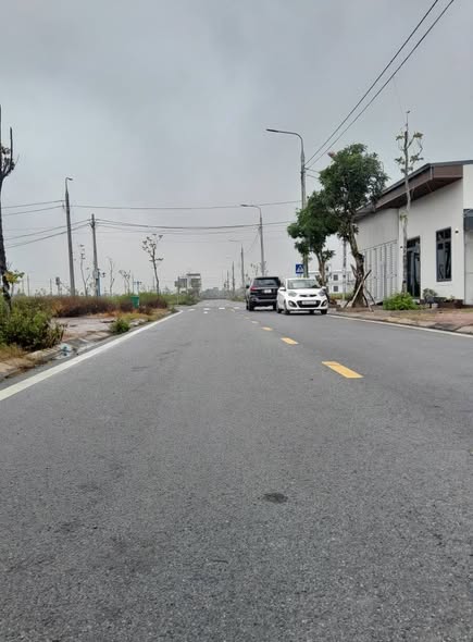 Đất nền khu đô thị Quỹ Nhất 93m² giá 1.4 tỷ - Sổ đỏ chính chủ, sang tên nhanh chóng!