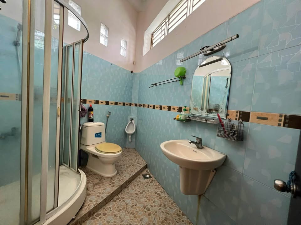 Nhà cho thuê góc 2 mặt tiền đường Lê Chân, 6.5 triệu - Phù hợp kinh doanh và sinh sống!