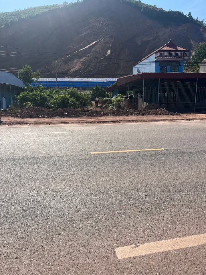 Đất thổ cư 85.5m² mặt Quốc Lộ 31 - Kinh doanh sầm uất chỉ 1.6 tỷ!