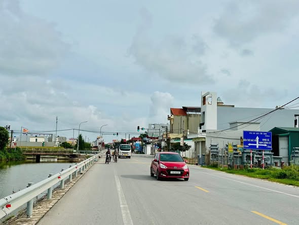 Đất nền xã Nam Chính - 84m² giá thỏa thuận - Kinh doanh sầm uất!