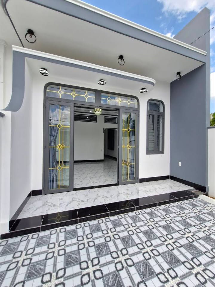 Nhà phố Hòa Thành Tây Ninh 150m² giá 1.49 tỷ - Tiện ích đầy đủ ngay trung tâm!