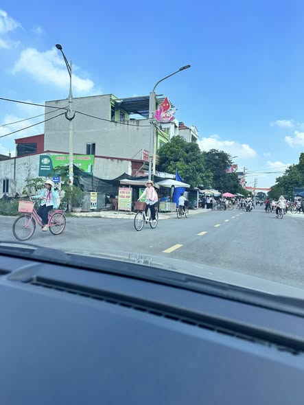 Đất nền Duy Hải 104m² giá thỏa thuận - Hướng Nam đẹp, gần sân bóng