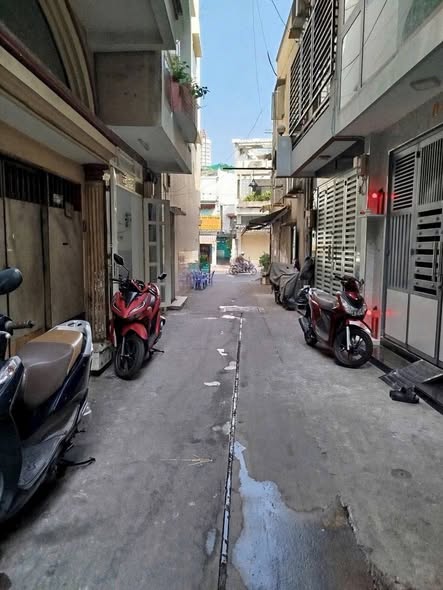 Nhà phố đường Trần Quý, quận 5, diện tích 28.8m² giá 6.68 tỷ - Sẵn sàng vào ở!