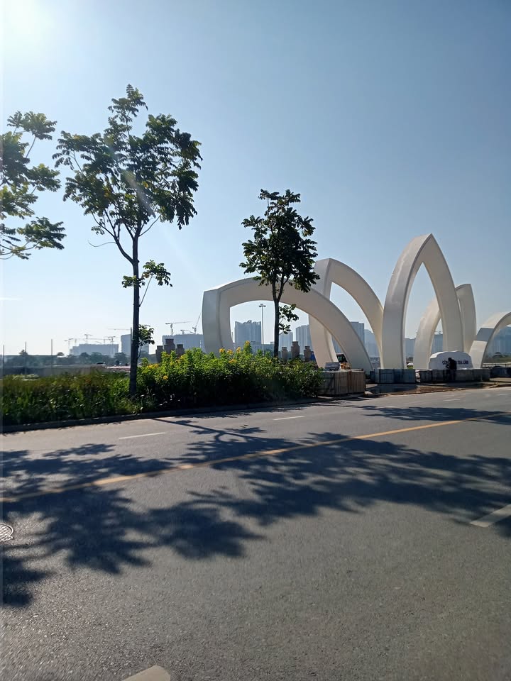 Nhà 7 tầng Trâu Quỳ 80m² giá 10 tỷ - Kinh doanh cho thuê siêu lợi nhuận!