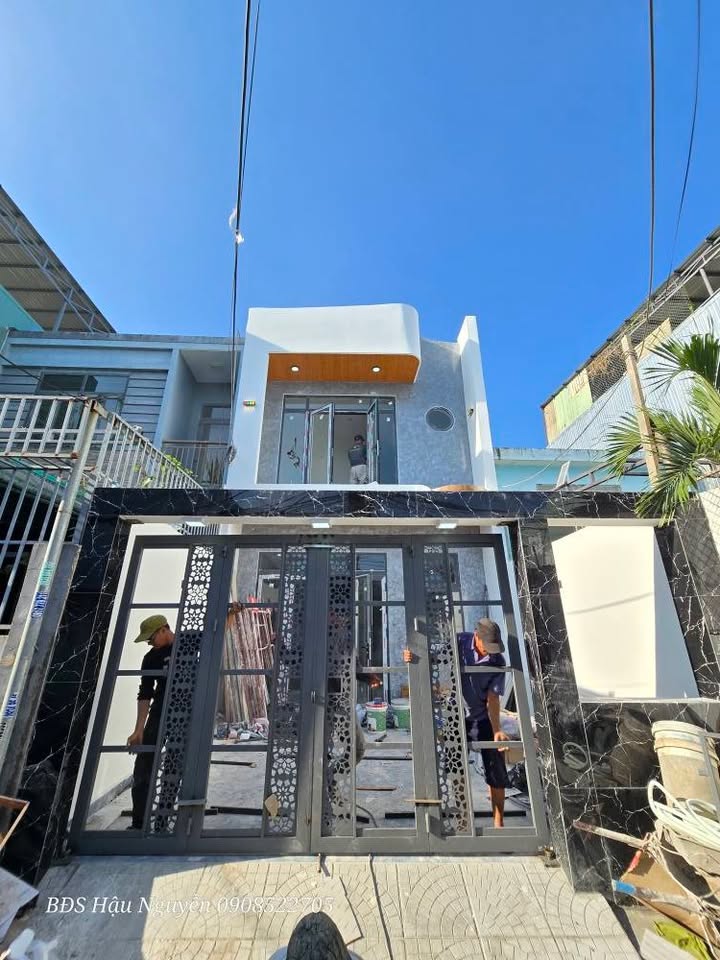 Nhà đẹp Tôn Đản Đà Nẵng 90m² giá 4 tỷ - Chính chủ, Full nội thất sang trọng!