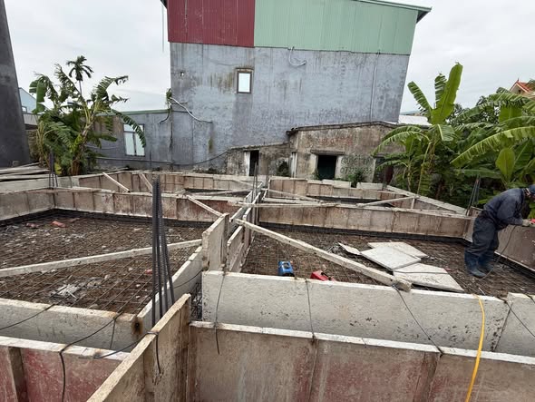 Nhà 3 tầng đường Phạm Văn Đồng, Hải Thành 40m² giá 2.2 tỷ - Sẵn sàng vào ở!