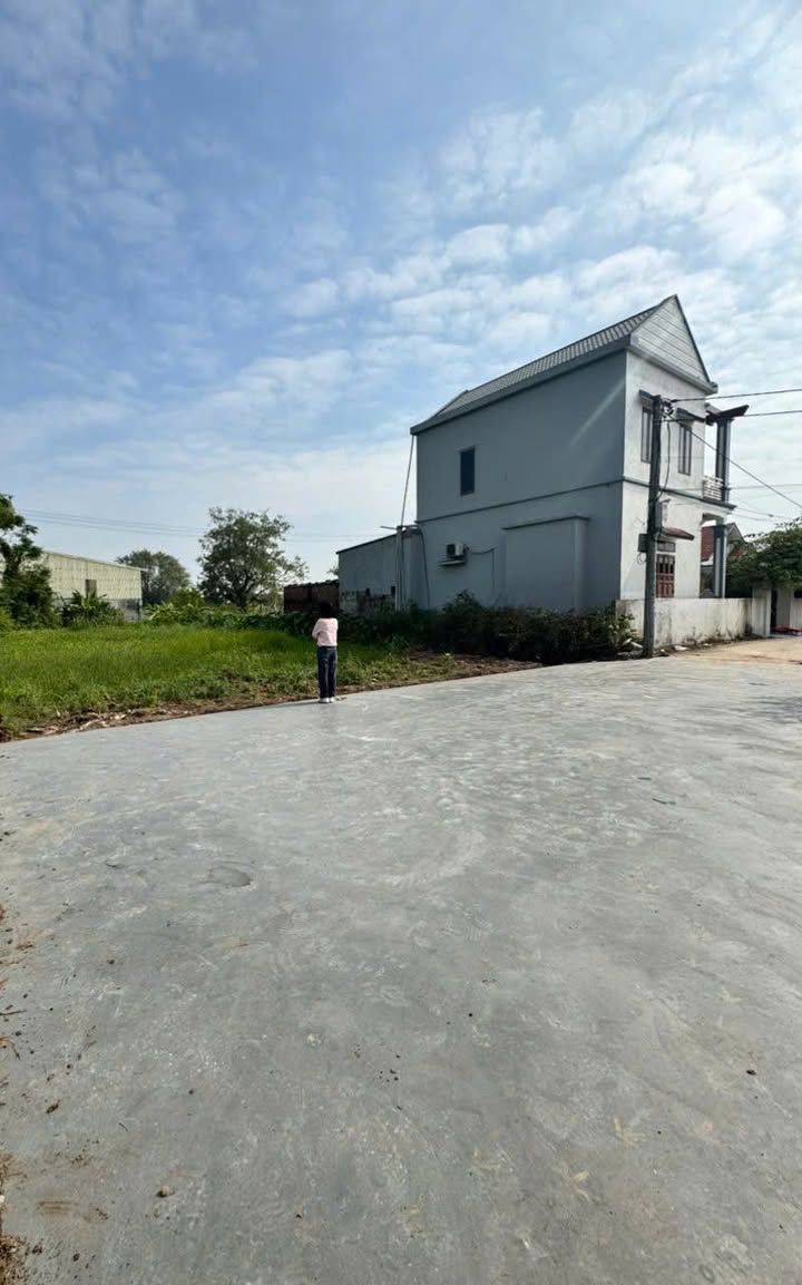 Đất nền liền kề Khánh Nhạc 300m² - Sổ đỏ chính chủ, giá thỏa thuận