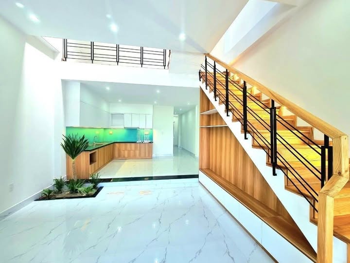 Nhà 2 tầng Hòa Xuân, Cẩm Lệ 96m² giá 5.9 tỷ - Sổ đỏ chính chủ!