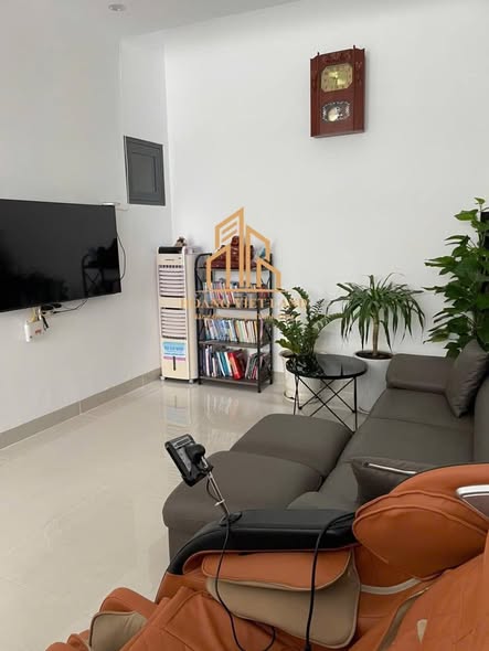 Nhà mặt tiền Đường Nguyễn Thi, Buôn Ma Thuột 54.53m² giá 4.8 tỷ - Thiết kế hiện đại, đầy đủ tiện nghi!