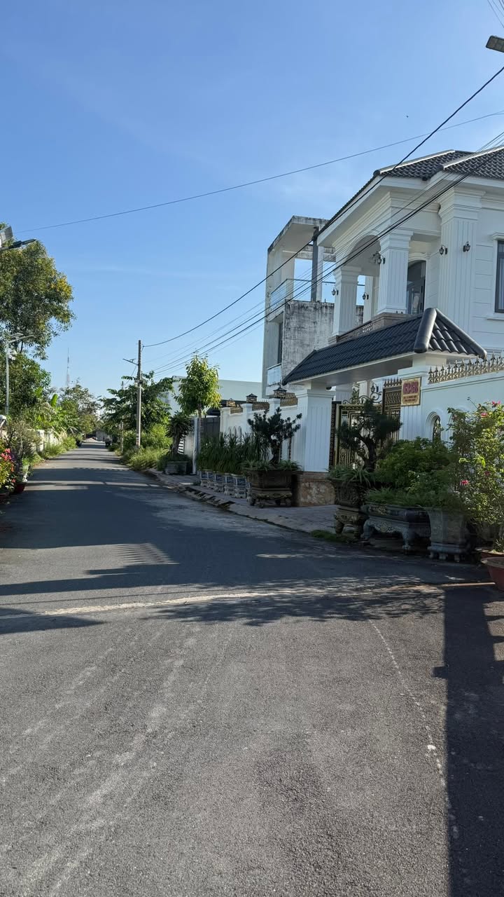 Đất nền biệt thự góc 2 mặt tiền 190m² - Giá chỉ 3.04 tỷ tại khu Kim Cương, Vĩnh Long!