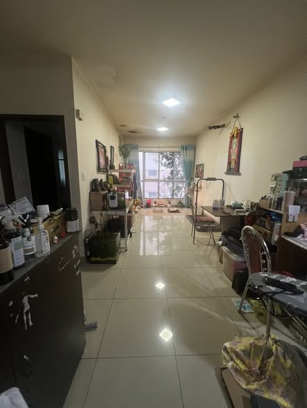 Căn hộ Celadon City 70m² giá 4 tỷ - Tầng đẹp, nội thất hiện đại!