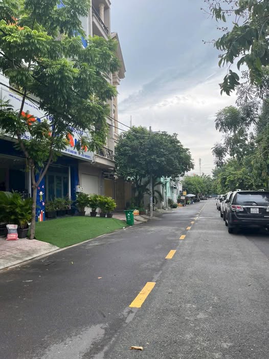 Cho thuê tòa nhà mặt tiền đường S3, Tây Thạnh, Tân Phú - Giá chỉ 80 triệu/tháng!