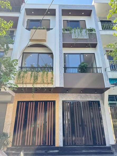 Nhà mặt đường Trần Duệ Tông, Lộc Vượng 44m² giá 3.75 tỷ - Đầu tư lý tưởng!