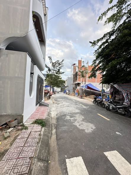 Đất nền Tân Túc Bình Chánh 52m² giá 2.7 tỷ - Đầu tư sinh lời ngay!