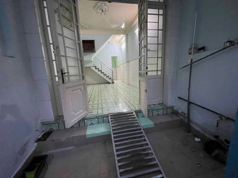 Nhà đẹp hẻm 3.1m Bình Đông, Quận 8 - 47m² giá chỉ 4.1 tỷ - Cơ hội đầu tư hấp dẫn!