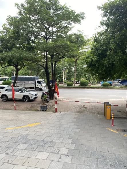 Chung cư CT1 Đỗ Nhuận Bắc Từ Liêm 75m² giá 6 tỷ - Tiện ích xung quanh đẳng cấp!