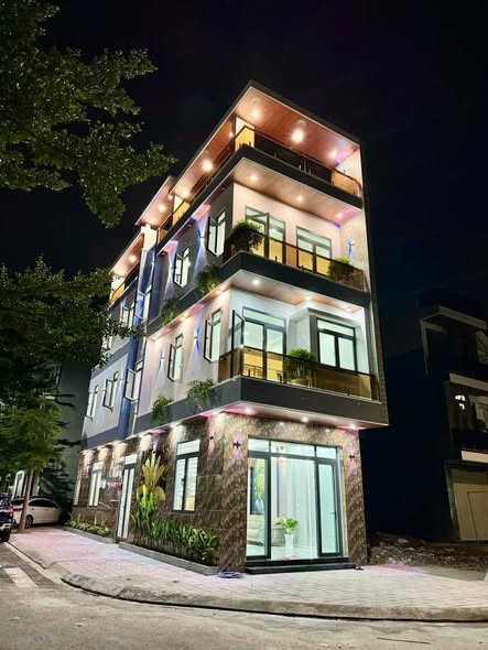 Nhà góc 2 mặt tiền Bình Chuẩn 81m² giá 7.5 tỷ - Sổ hồng chính chủ, thương lượng!