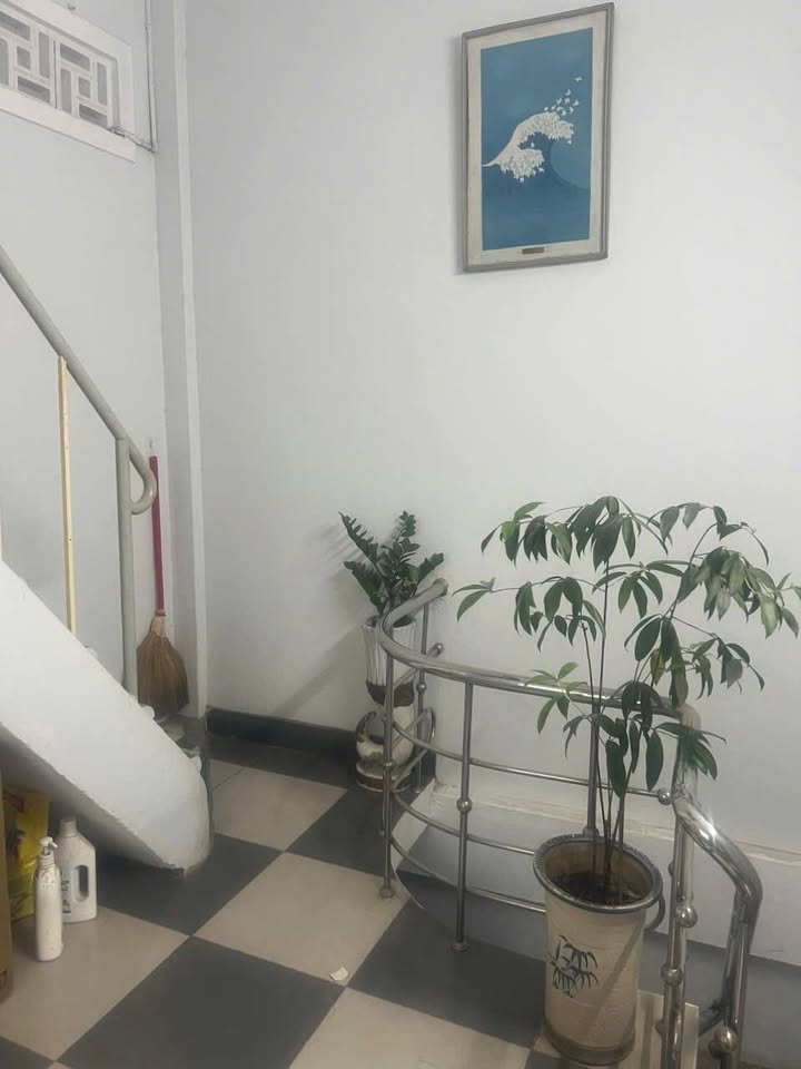 Nhà cho thuê mặt tiền Chu Văn An, Hải Châu 36m² giá 12 triệu - Sẵn sàng vào ở!