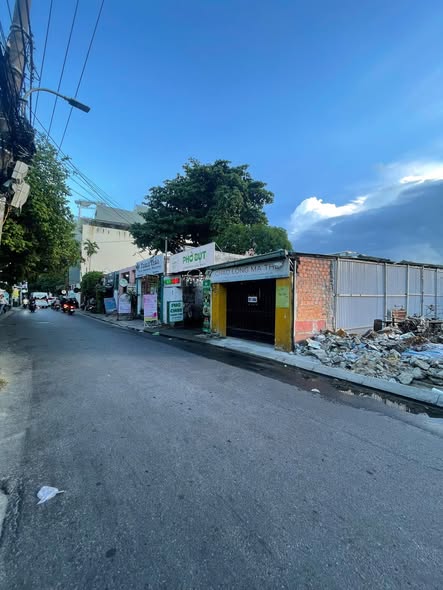 Đất mặt tiền Mỹ Đa Đông 12 83m² giá 14 tỷ - Vị trí đắc địa gần bãi tắm Mỹ Khê!