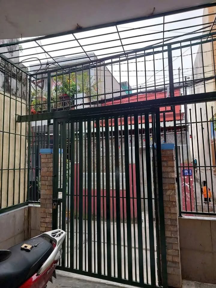 Nhà cho thuê hẻm Phạm Văn Chiêu, Gò Vấp 56m² giá 10 triệu - Bàn giao ngay, thuận tiện ở và làm văn phòng!