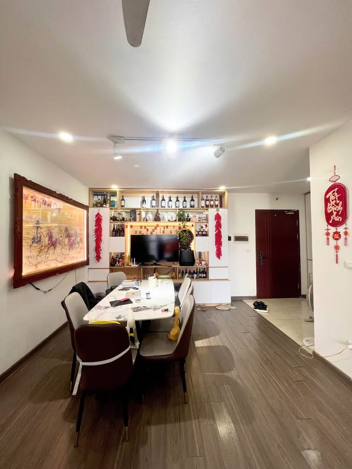 Căn hộ CT4 Trung Văn 111m² giá 7.5 tỷ - Sẵn sàng vào ở ngay!