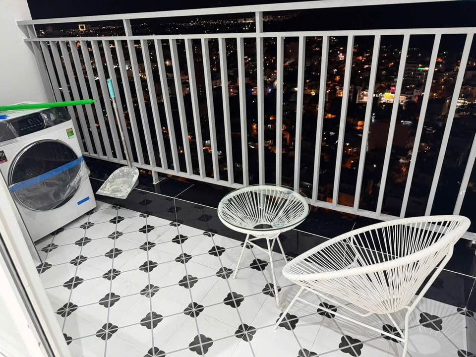 Căn hộ Mường Thanh Viễn Triều 72m² giá 3.65 tỷ - View phố tuyệt đẹp!