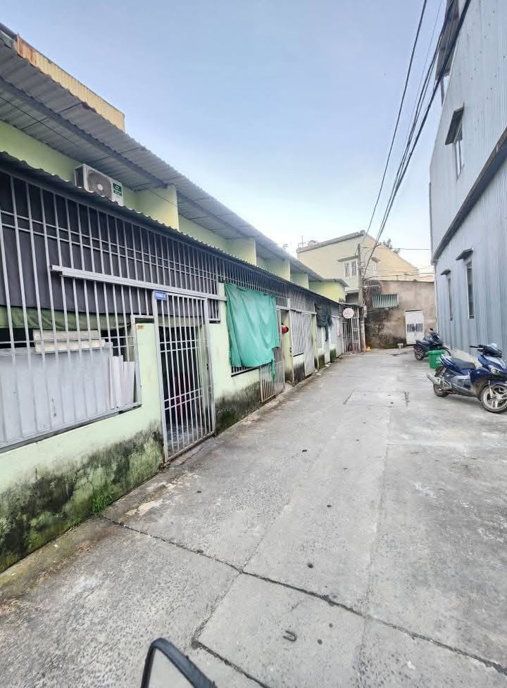 Dãy trọ 256 Âu Cơ, Đà Nẵng 120m² giá 4.2 tỷ - Đầu tư sinh lời cao!