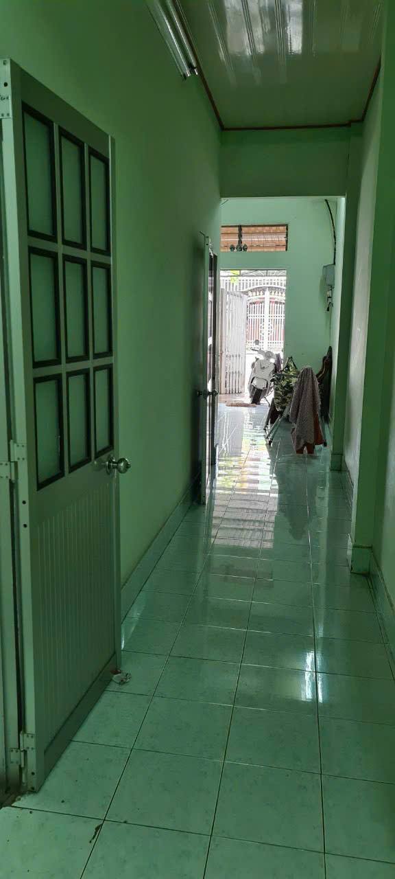 Bán nhà mặt tiền đường Xuân An, Phan Thiết 100m² giá 3.7 tỷ - Kinh doanh sầm uất!