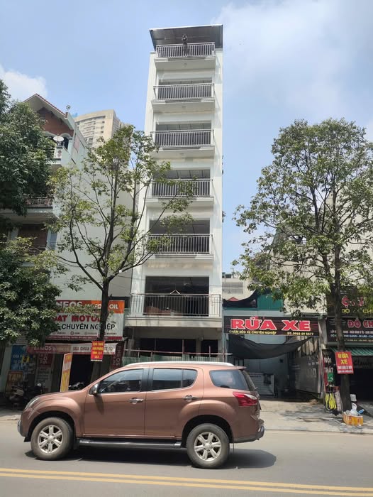 Cho thuê nhà nguyên căn 50m² 6,5 tầng thang máy - Mặt đường Phúc La, khu dịch vụ Văn Phú