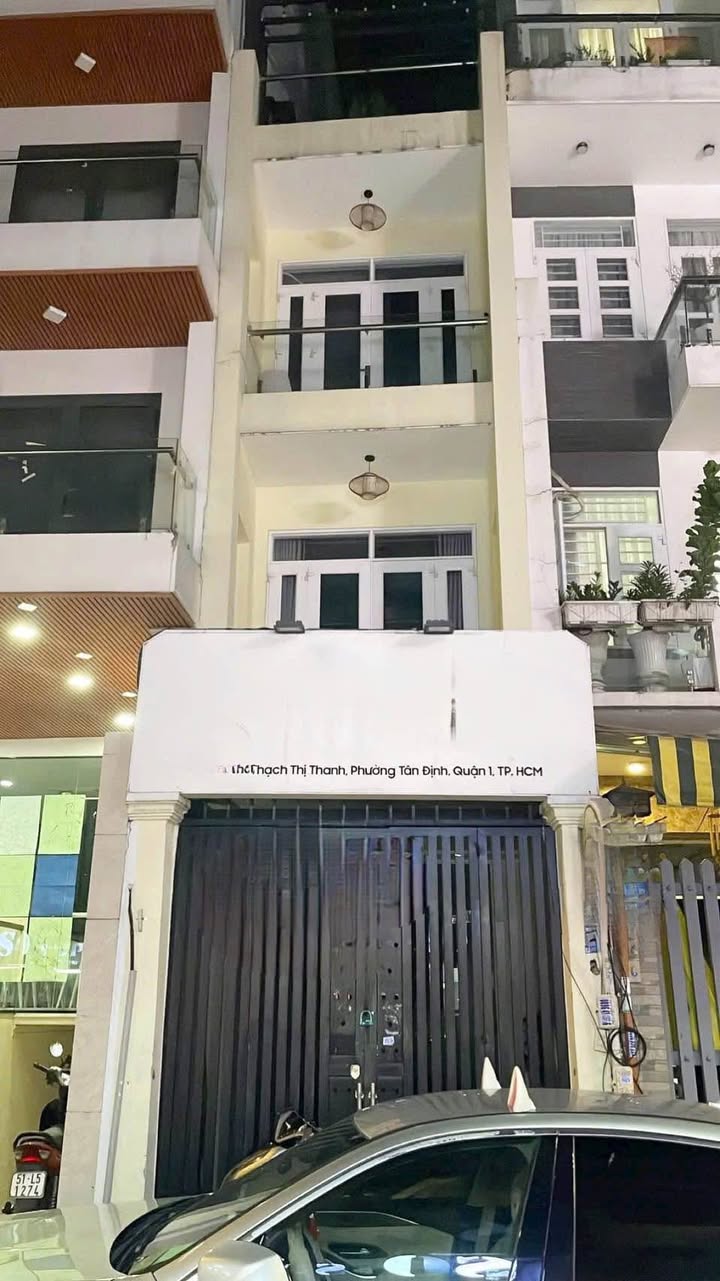 Cho thuê mặt tiền đường Thạch Thị Thanh, Quận 1, 30m² - Vị trí đắc địa, Lối đi riêng!