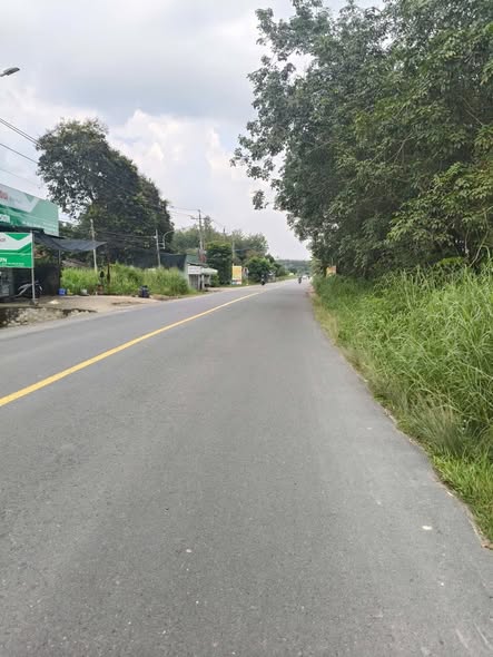 Đất nền mặt tiền ĐT749A, Long Nguyên, 1666m² giá chỉ 4 tỷ - Cơ hội đầu tư tuyệt vời!