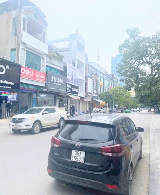 Nhà phố 3 tầng Cao Thắng, Thanh Hóa 186m² giá 21.5 tỷ - Kinh doanh sầm uất!