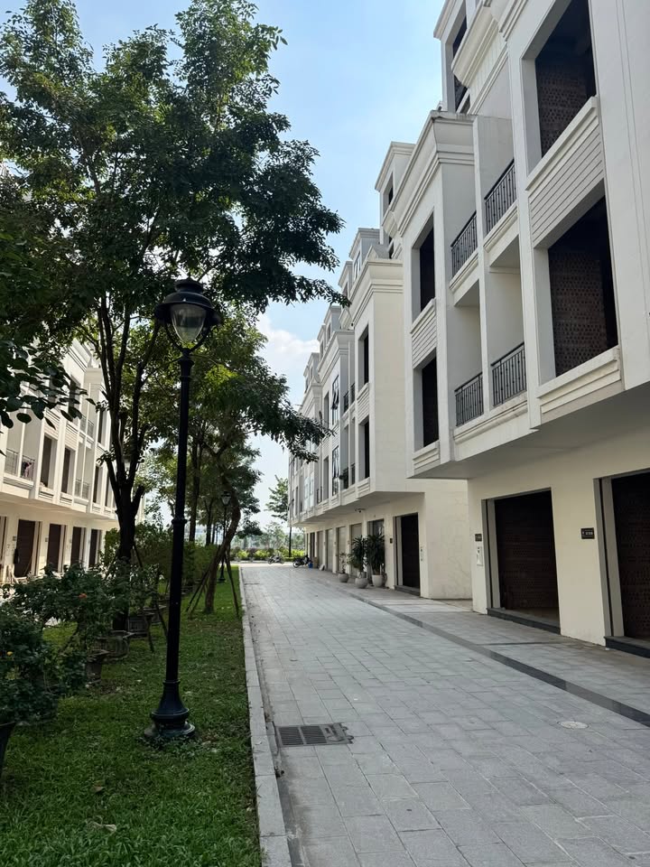 Townhouse Hinode Royal Park Hoài Đức 94m² giá 17 tỷ - Nhà đẹp ở ngay!