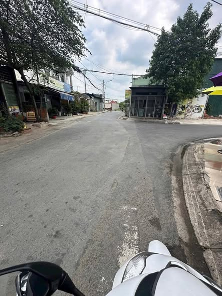 Nhà cho thuê mặt tiền đường Đặng Thúc Vịnh, Đông Thạnh 20m² giá 3 triệu - Không gian thoáng đãng!