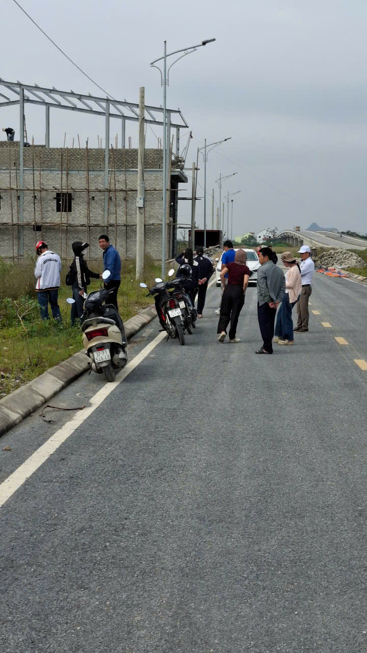 Đất đấu giá liền kề xóm Tràng Thân, Diễn Phúc 180m² giá 7 tỷ - Tiềm năng sinh lời vượt trội!