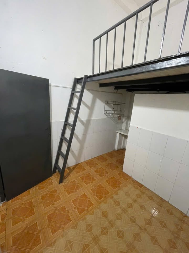 Phòng trọ cho thuê tại Dĩ An - Giá chỉ 1.3 triệu/tháng - Tiện nghi đầy đủ!