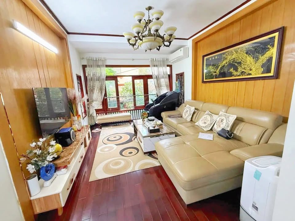 Căn hộ chung cư T6-08 Nam Cường, Phạm Văn Đồng, 120m² giá 9 tỷ - Nội thất mới sang trọng!