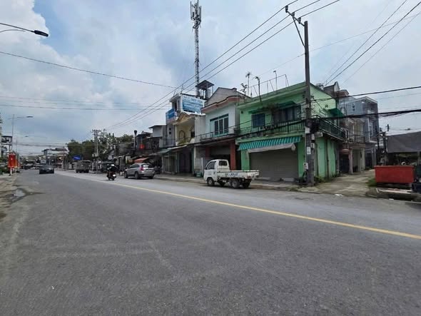 Nhà phố Lái Thiêu, Bình Dương 70m² giá 2 tỷ - Vị trí trung tâm thuận lợi!