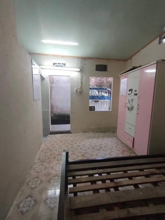 Phòng trọ cho thuê tại Hải An, 18m² giá 1.2 triệu - Phù hợp cho sinh viên và công nhân