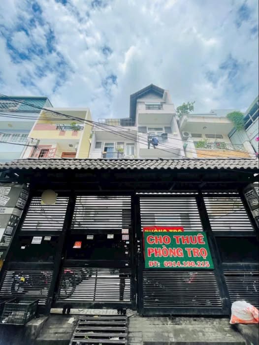 Bán nhà hẻm xe tải đường Ung Văn Khiêm 170m² giá 35.9 tỷ - Vị trí đắc địa gần Làng Đại học!