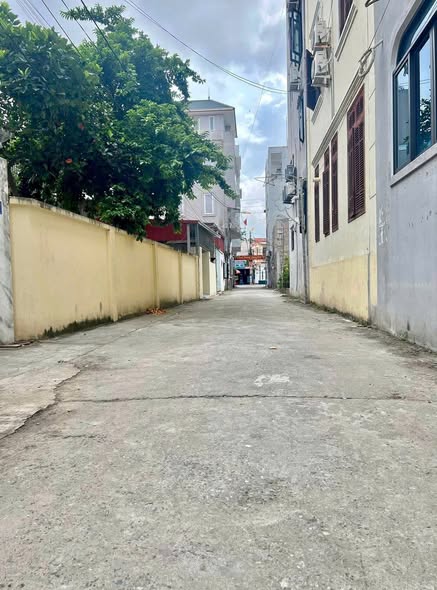 Đất nền góc 4 mặt thoáng Đằng Hải 110m² giá 4,5 tỷ - Vị trí đẹp, tiện ích đầy đủ!