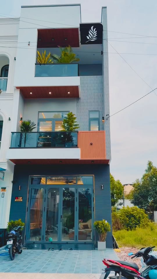 Nhà đẹp KDC Hồng Loan Cần Thơ 80m² giá thỏa thuận - Full nội thất sang trọng!