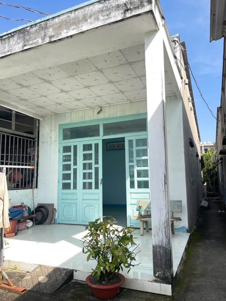 Đất thổ cư Hòa Khánh Tây, Đức Hòa 170m² giá 1.2 tỷ - Sổ hồng riêng, đầu tư sinh lời!