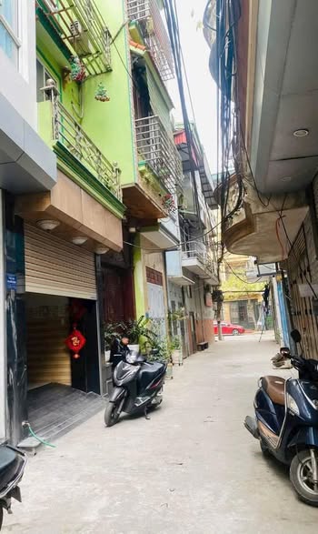 Nhà phố Ba La, Quang Trung 35m² giá 7 tỷ - Ô tô đỗ cửa, đầy đủ nội thất!