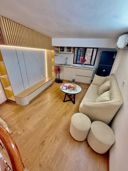 Bán gấp FrontHouse Lò Đúc, Hai Bà Trưng 18m² giá 4.3 tỷ - Kinh doanh đắc địa!